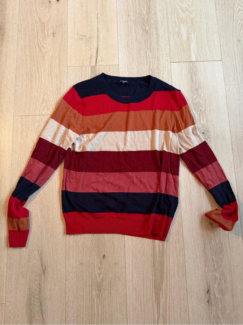 Women’s Splendid Striped Crewneck Sweater in Red, Navy & Tan -LIKE NEW